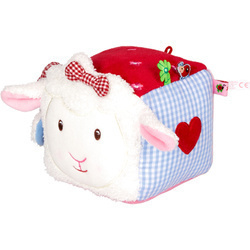 Przytulanka kostka baranek