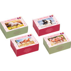Miniaturowe puzzle z końmi